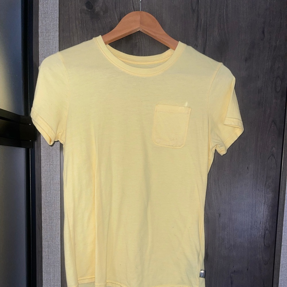 Yellow NF pocket tee-shirt